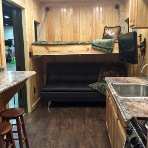 Hunting Cabin | container shipping